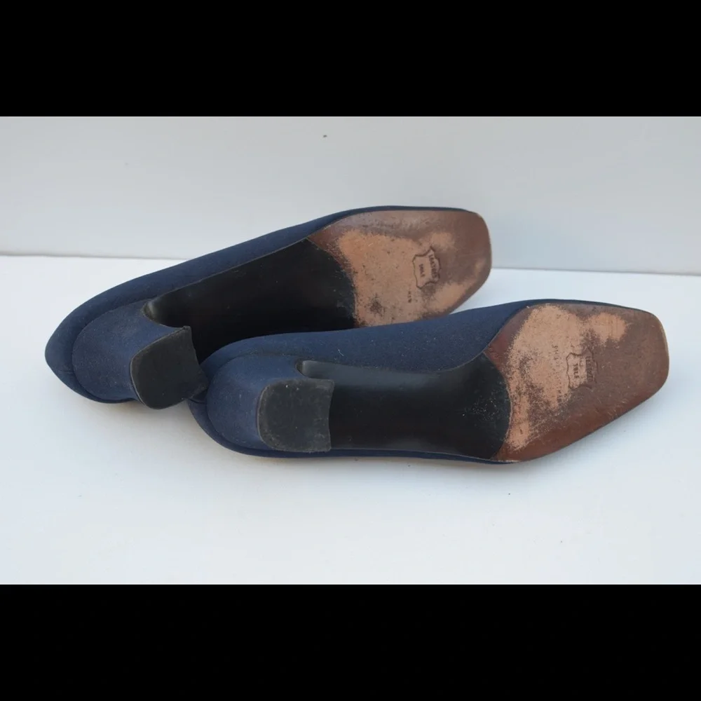 Stuart Weitzman low heels